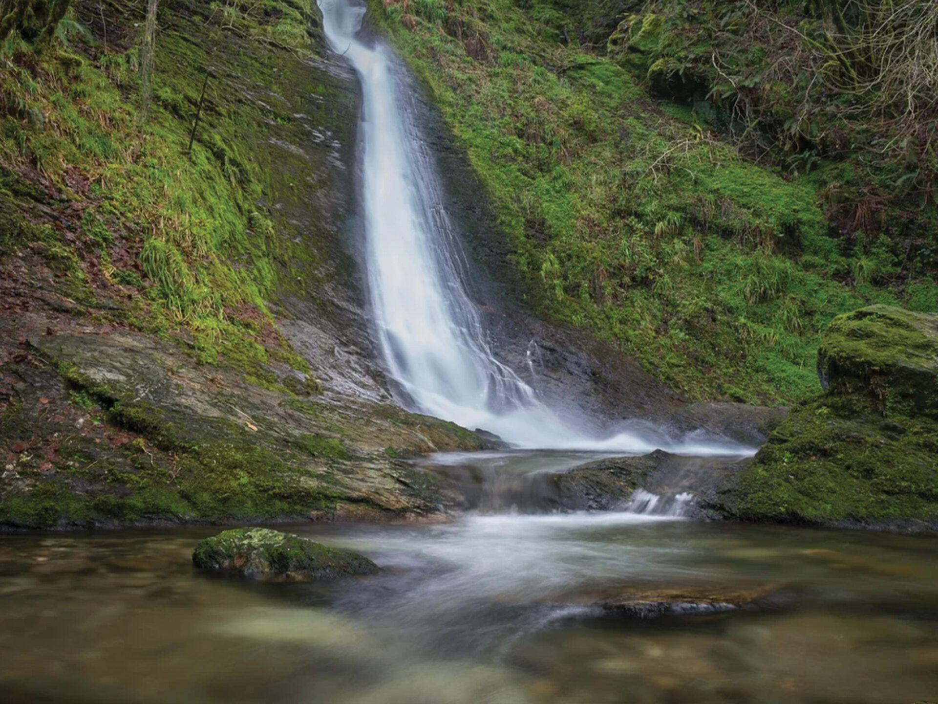 whitelady-waterfall-winter-lydford-gorge